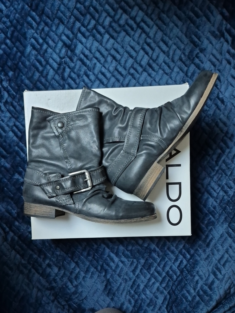 ALDO Women's Dark Grey Leather Moto Boot With Pllaid Lining Size 39 New With Tag - Picture 12 of 16